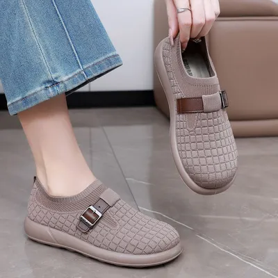 NEW SHOES FOR WOMEN