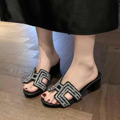 SUMMER NEW CASUAL AND COMFORTABLE SLIPPERS FOR WOMEN