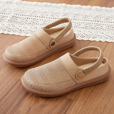 JAPANESE STYLE SIMPLE CLOSED SLIPPER