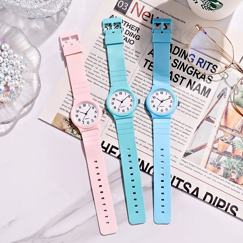 PastelTime Quartz Watch – Soft Silicone Strap, Lightweight & Stylish Everyday Watch