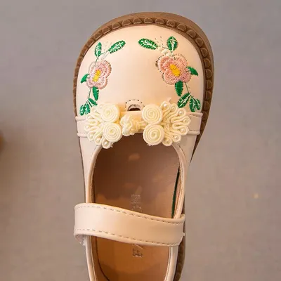 Floral Princess Mary Jane Shoes – Elegant Embroidered Girls Party Flats