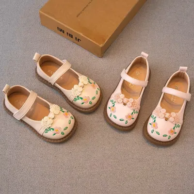 Floral Princess Mary Jane Shoes – Elegant Embroidered Girls Party Flats