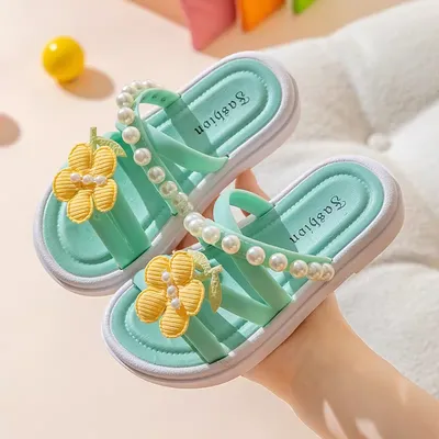 🌼 Girls’ Floral Pearl Strap Summer Sandals