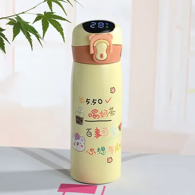 Smart Temperature Display Bear-Themed Water Bottle