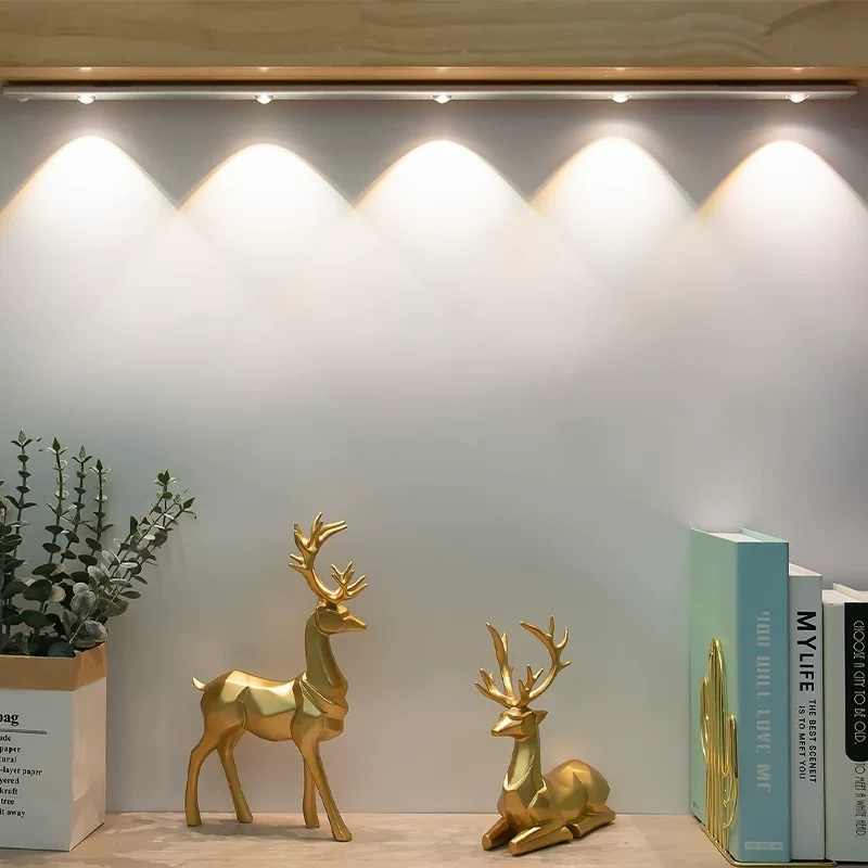 Golden Deer Figurine Set – Standing and Resting Reindeer Sculptures