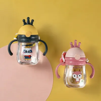 Cute Crown & Deer Kids Water Bottle – Adorable Cartoon Sipper Bottle with Easy-Grip Handles