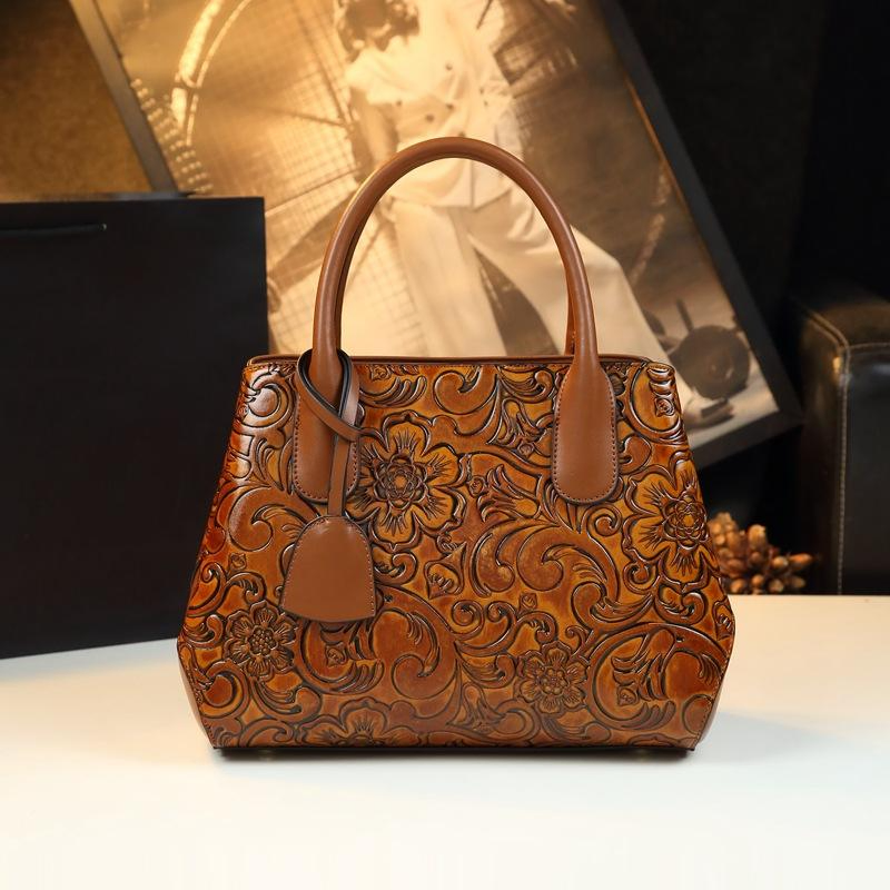 Simple and Retro Single-shoulder Casual Bag