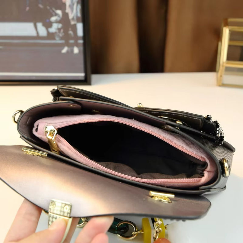  Luxury Single-shoulder Crossbody Bag