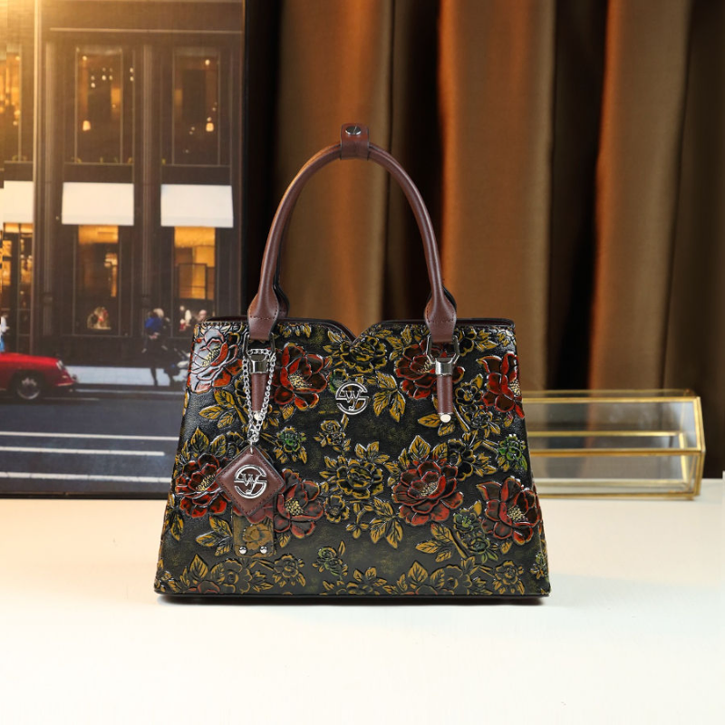 Retro Fashion Embossed Handbag