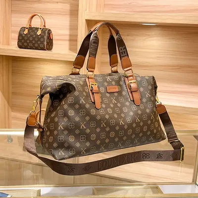 Zipper Closure for Daily Outings Travel