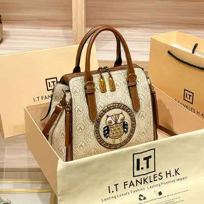 Ladies Luxury Crossbody Bag