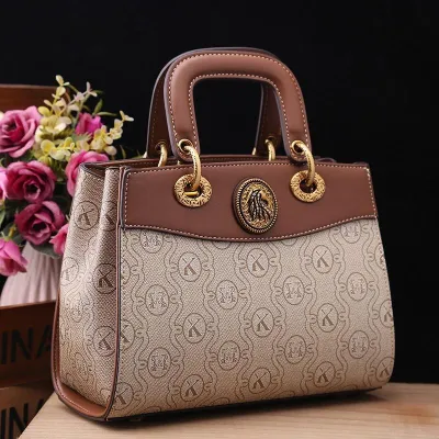 Women's Handbag Waterproof Durable Chains