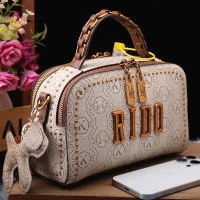 Women's Elephant Pattern PVC Bag