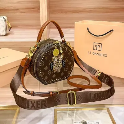  High-Class Crossbody Shoulder Bag 