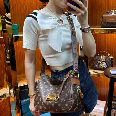  Women's Casual PVC Crossbody Bag