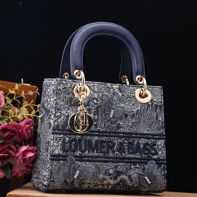 Trending Women's Daily Use Handbag