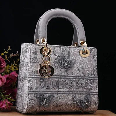 Trending Women's Daily Use Handbag