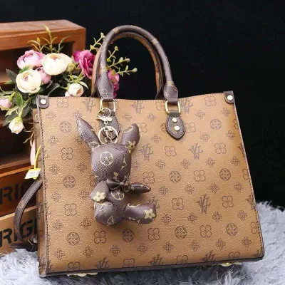 Women's Designer Fashion Crossbody Bag