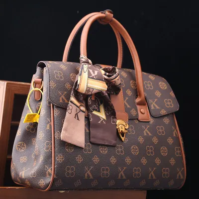  Handbags with Zipper Closure Trending Fashion