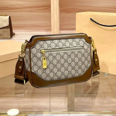 Polyester Lining and Zip Closure Bag