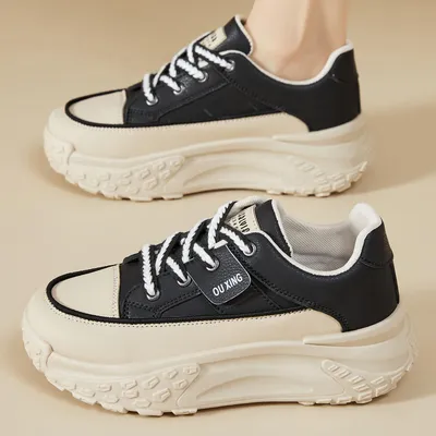 Women's Casual Height Increasing Shoe