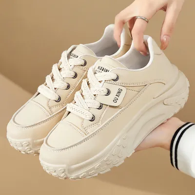 Women's Casual Height Increasing Shoe