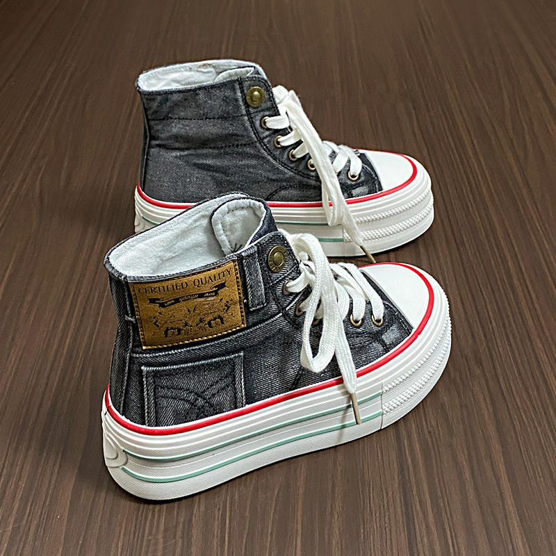 Women Sports Skateboard Shoes