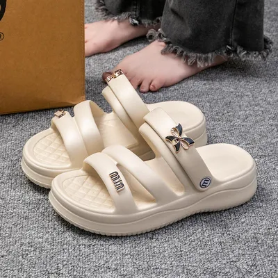  Lightweight Casual Slippers 