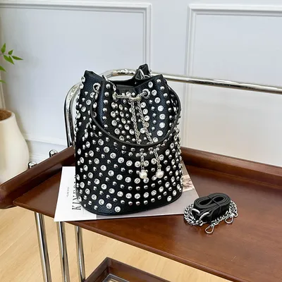 Newly Designed Unique Ladies Hand Bags