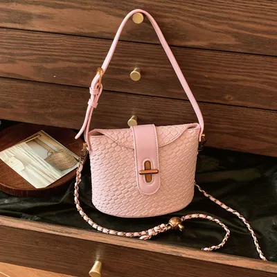 Fashion Exquisite Ladies' Handbag