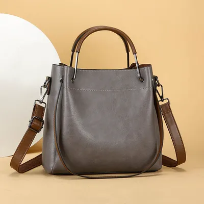Luxury Daily Use Crossbody Bag 