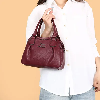  Luxury Exquisite Shoulder Bags