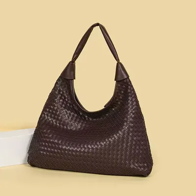PU Leather Zipper Ladies Shoulder Bag