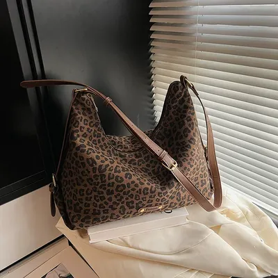 Leopard print