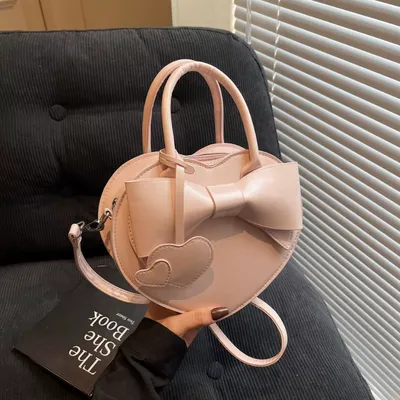 Personalized Hand-Carrying Love Bag