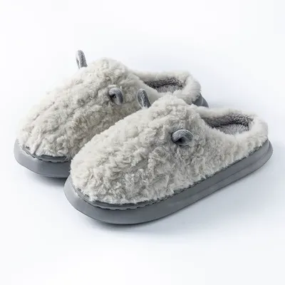 Soft and Comfortable Women's Slippers 