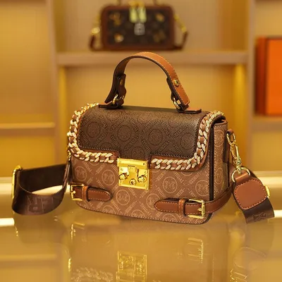 Trendy Women's Handbag
