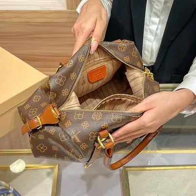 Premium Crossbody Bag