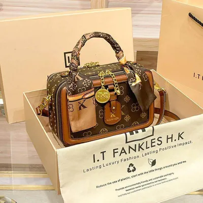 Trendy Shoulder Bag