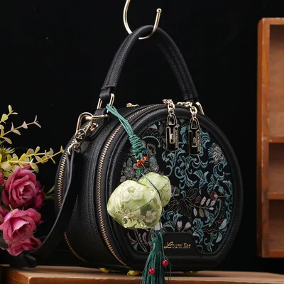 Trendy Ladies Handbag
