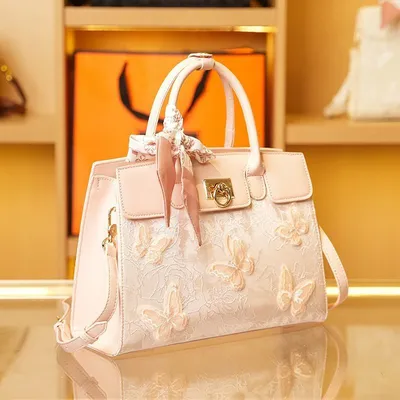 Premium Daily Handbag