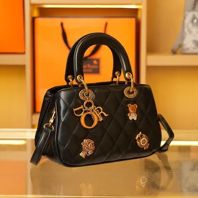 Chic Ladies Handbag