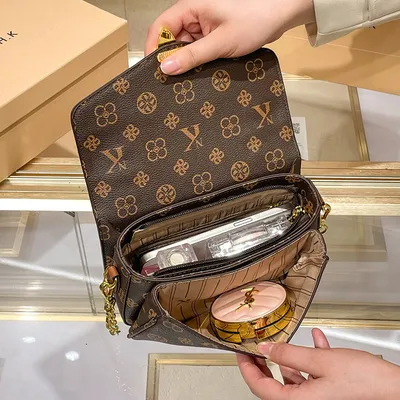 Dreamy Rose Premium Bag