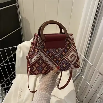  Elegant Single Strap Zipper Shoulder Bag 