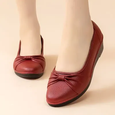 Soft Step Everyday Comfort rubber Shoes red