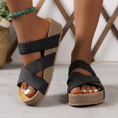 Thick-soled Women's Slippers 