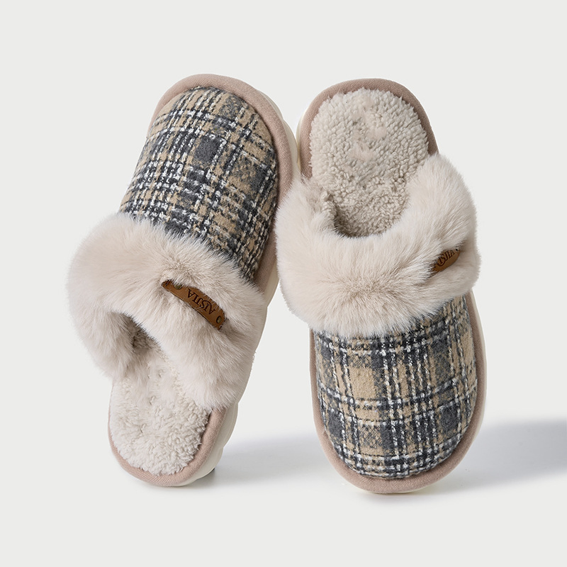 New Style Indoor Home Use Non-slip Warm Fuzzy Slippers