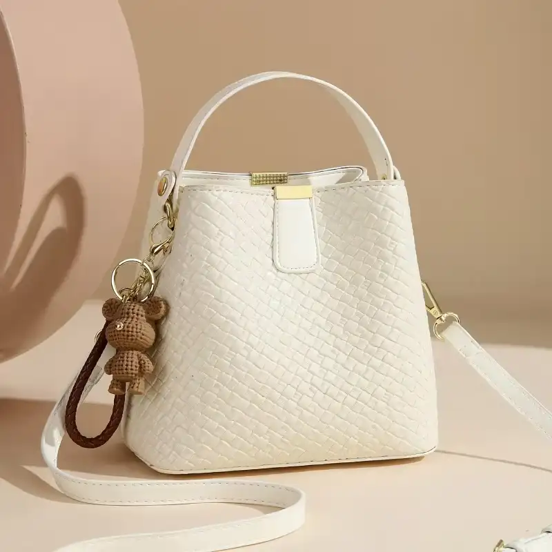 Trendy Versatile Bucket Handbag