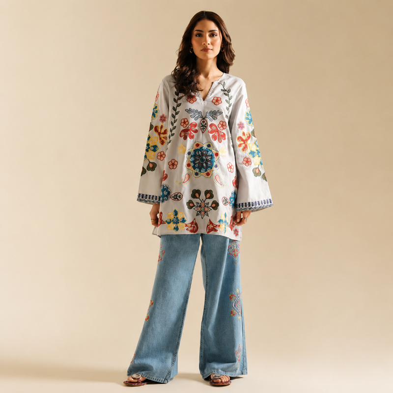 ETHNC KURTI | SHIRT - A LINE FIT - ROUND NECK WITH V SLIT - FLARED SLEEVES - SHORT LENGTH