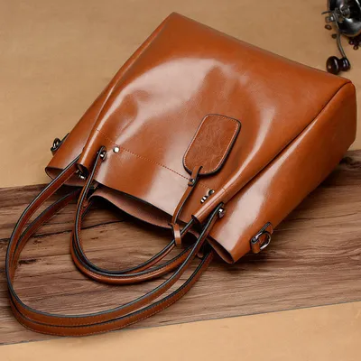 Genuine Leather Tote Bag for Women | Oil-Waxed Cowhide Shoulder Bag